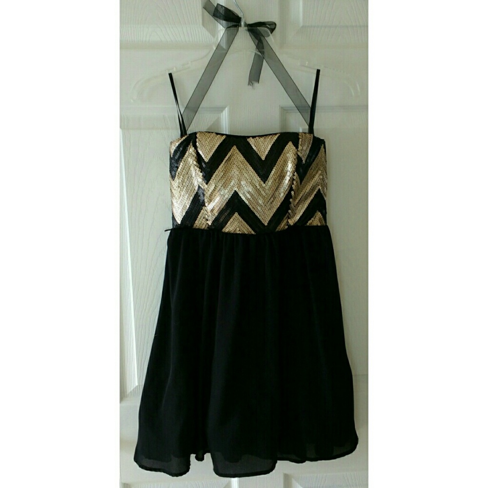 Takara black & gold sequin cocktail dress, size 3